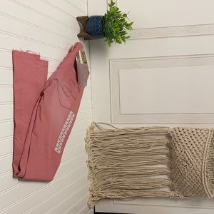 NEW!!! Seven7 Mauve mid rise ankle skinny’s